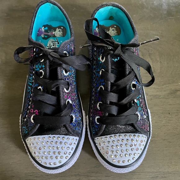 Girls Skechers Twinkle toes low top sneakers 💕 - Picture 5 of 11